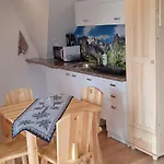 Homestay Wypoczynek Pod Skarpa Chocholow