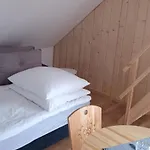 Homestay Wypoczynek Pod Skarpa *