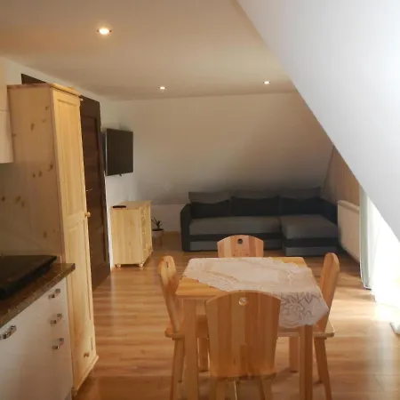 Wypoczynek Pod Skarpa * Chocholow