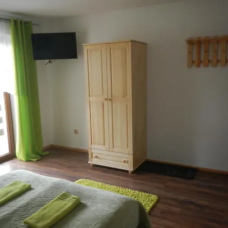 Wypoczynek Pod Skarpa Homestay *